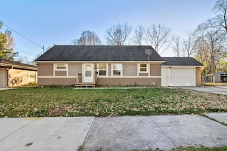 1243 Grant St, Green Bay, WI 54303