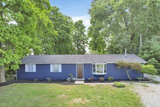7277 Walnut St, New Albany, OH 43054
