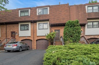 1803 N Oaks Blvd, North Brunswick, NJ 08902