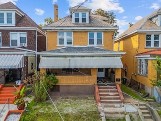 315 W 12th Ave, Homestead, PA 15120