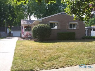 6155 Dixon Ave, Toledo, OH 43613