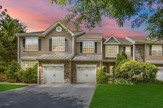 837 Huntington Dr Unit 152, Fishkill, NY 12524