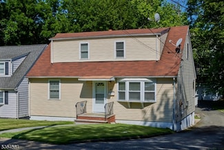 26 Westview Rd, Verona, NJ 07044