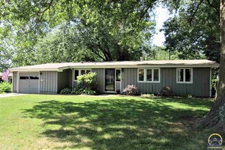 1639 SW 28th Terrace, Topeka, KS 66611