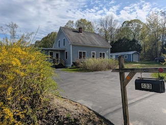 433 Hudson Rd, Corinth, ME 04427