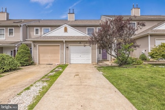18 S Merriment Dr, Newark, DE 19702