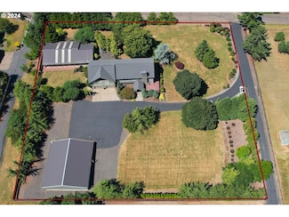 18382 S Norman Rd, Oregon City, OR 97045
