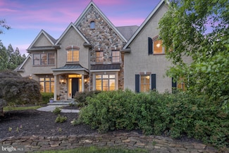 400 Woodale Dr, Kennett Square, PA 19348