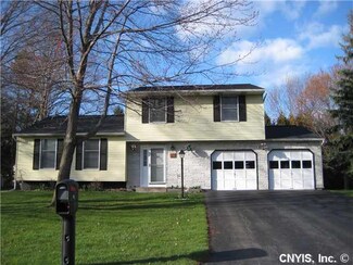 111 Winsboro Rd, Minoa, NY 13116