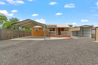 128 Cheyenne Dr, Bridgeport, TX 76426