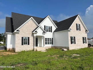 2838 Bates Branch Way, Grimesland, NC 27837