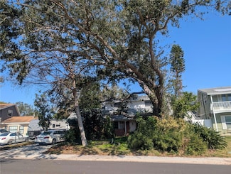 12391 83rd Ave, Seminole, FL 33772