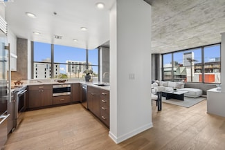 311 2nd St Unit 501, Oakland, CA 94607