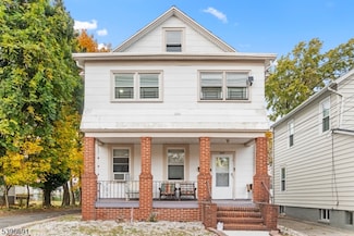427 Benner St, Highland Park, NJ 08904