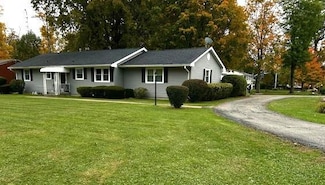 1055 Westmoor Dr, Galion, OH 44833