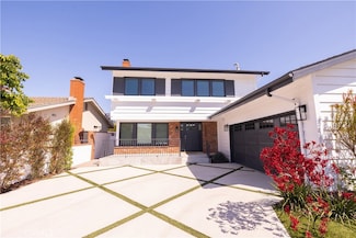 12539 Presnell St, Los Angeles, CA 90066