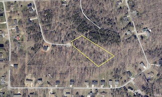 235 Kings Way Ct, Bedford, IN 47421