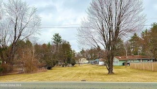 19-2-34 Woodin Rd, Halfmoon, NY 12065