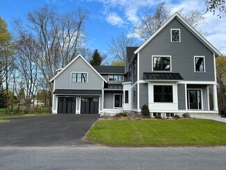 25 Webber Ave, Bedford, MA 01730