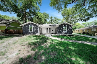 1029 Ray Andra Dr, Desoto, TX 75115