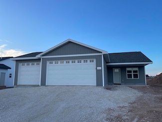 2022 White Dove Ln, Kaukauna, WI 54130
