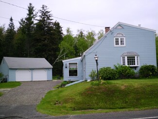 18 W Main Rd, Peru, MA 01235