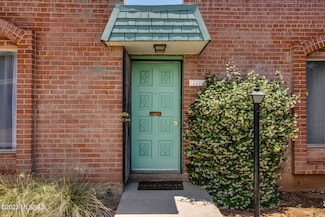 3415 E Seneca St, Tucson, AZ 85716