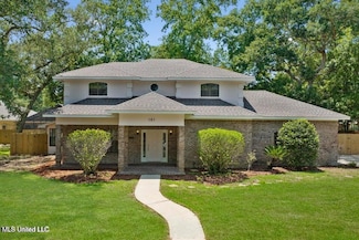 161 Spence Dr, Pass Christian, MS 39571