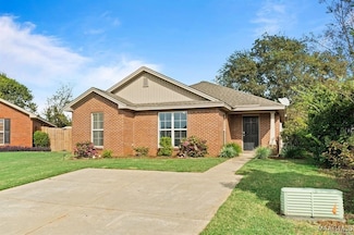 740 Buena Vista Loop, Prattville, AL 36067