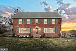 970 Locust Grove Rd, York, PA 17402