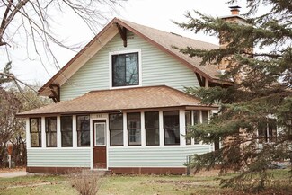 303 2nd St N, Pine River, MN 56474