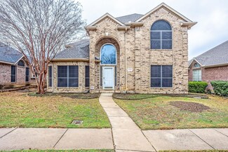 1237 Collin Dr, Lewisville, TX 75077