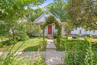 1030 Como Place, Saint Paul, MN 55103