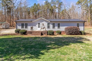 345 Waccamaw Dr, Salisbury, NC 28146