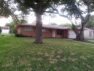 1307 Kline, Odem, TX 78370