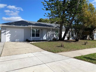 305 S Palm Ave, Kissimmee, FL 34741