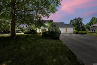 8918 Orchard View Ct, Fort Wayne, IN 46835