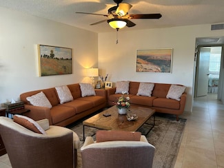 243 Suffolk F Unit 243, Boca Raton, FL 33434