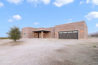 6555 E Foresight Rd, Sahuarita, AZ 85629