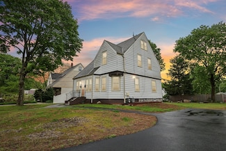 57 Battery St, Abington, MA 02351