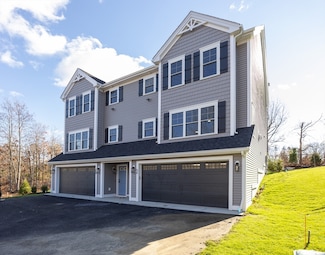 58 Baltic St Unit 58, Attleboro, MA 02703