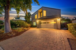 3402 Waverley St, Palo Alto, CA 94306