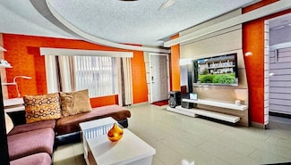 2421 Country Club Blvd Unit 7, Stockton, CA 95204
