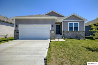 12613 S 204th Ave, Gretna, NE 68028