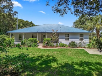 17244 SE 130th Ave, Weirsdale, FL 32195