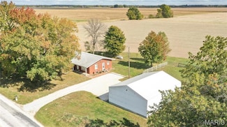 28432 MacOupin Creek Rd, Kane, IL 62054