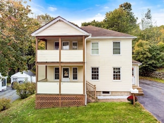 53 Cascade St Unit 1, Fitchburg, MA 01420