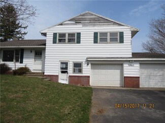 10863 Wright Rd, Wolcott, NY 14590