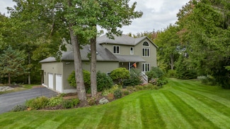83 Hunts Point Rd, Cape Elizabeth, ME 04107