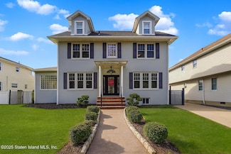 32 Otis Ave, Staten Island, NY 10306